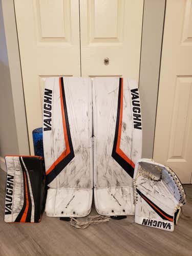 Senior 36" Vaugh Ventus SLR Goalie Pads, Glove, Blocker