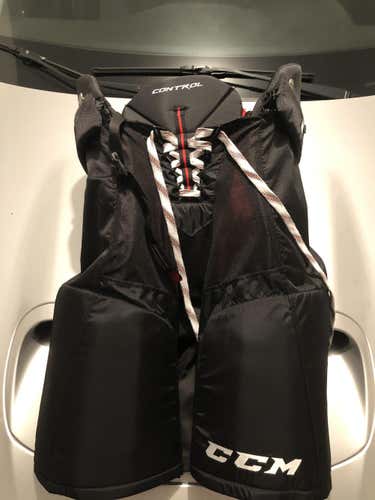 New Senior Medium CCM JetSpeed Control Hockey Pants Upgraded Retail (Make An Offer)