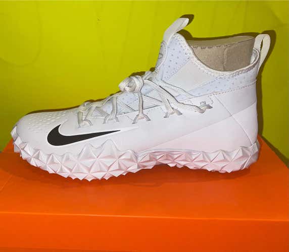 **NEW** Nike Huarache 6 Elite Turf Shoe (Size 10)