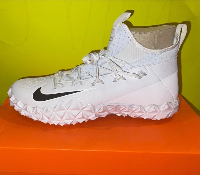 **NEW** Nike Huarache 6 Elite Turf Shoe (Size 10)