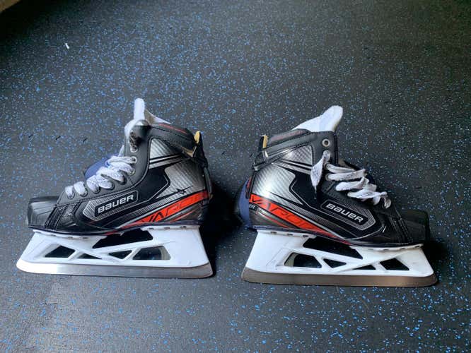 Used Bauer Regular Width  Size 9 Vapor X2.9 Hockey Goalie Skates