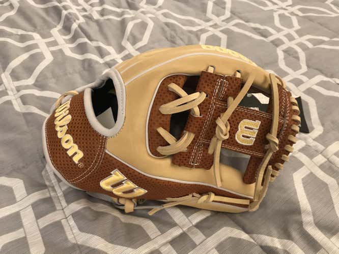 Brand New 2021 Wilson A2000 SC86 Baseball Glove 11.5"