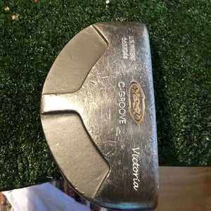 YES C-Groove Victoria Putter 34 Inches