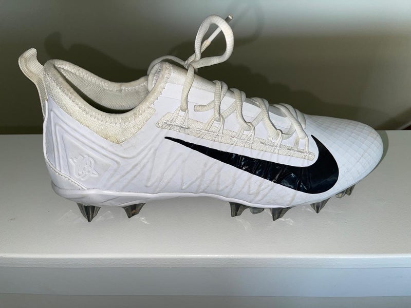 White Men's Molded Cleats Low Cut Huarache