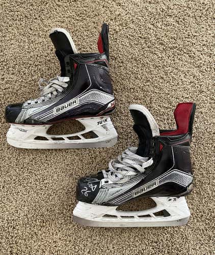 Pro Stock Bauer Vapor 1X Brandon Montour Size 8.25 Skates