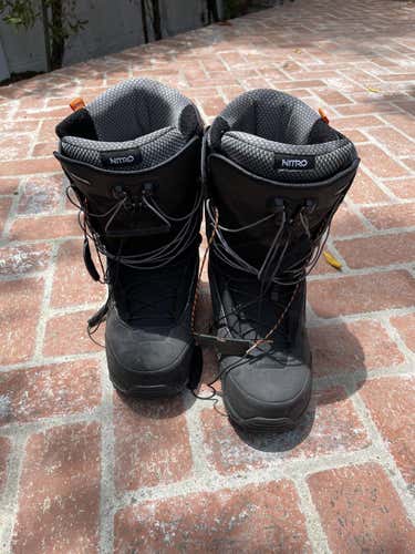 Men's Size 12.5 (Women's 13.5) Nitro All Mountain Snowboard Boots