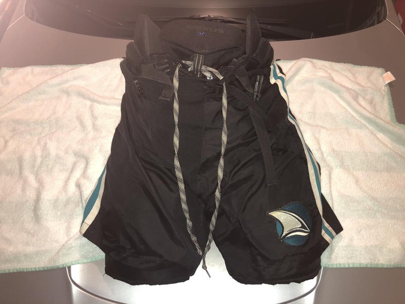 Senior Medium Bauer Nexus 800 Hockey Pants With San Jose Sharks Shell (Make An Offer)