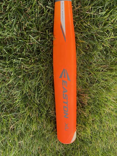 Easton (-8) 22 oz 30" XL1 Bat