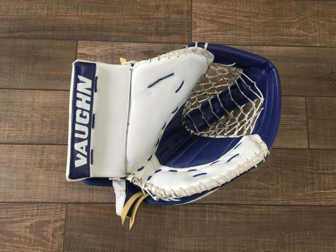 Campbell Pro Return Blue Senior Used Vaughn Regular Pro V Elite Pro Stock Goalie Catch Cather Glove