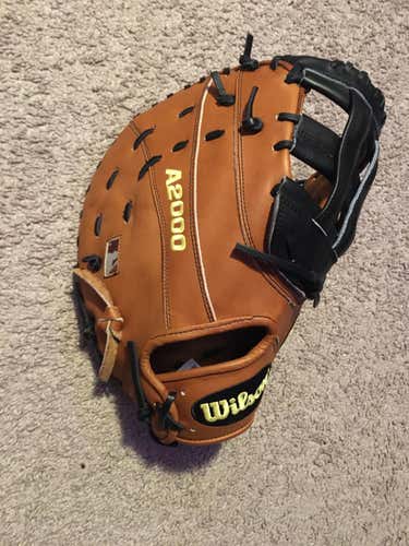 Brand New Without Tags Wilson A2000 First Base Glove