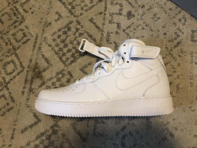 Nike Air Force 1 Mid ‘07