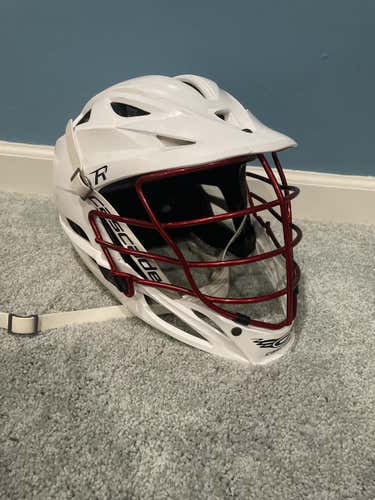 White Used Cascade R Helmet