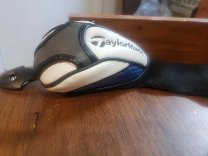 TaylorMade Hybrid Head Cover