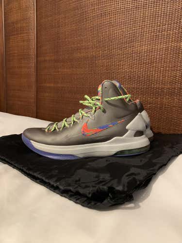 KD 5 “Graffiti” Men’s Size 10.5