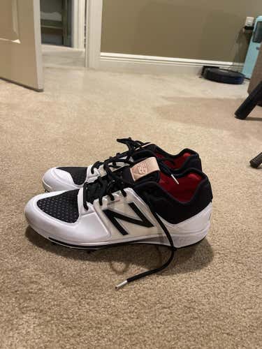 White Unisex Metal New Balance Cleats