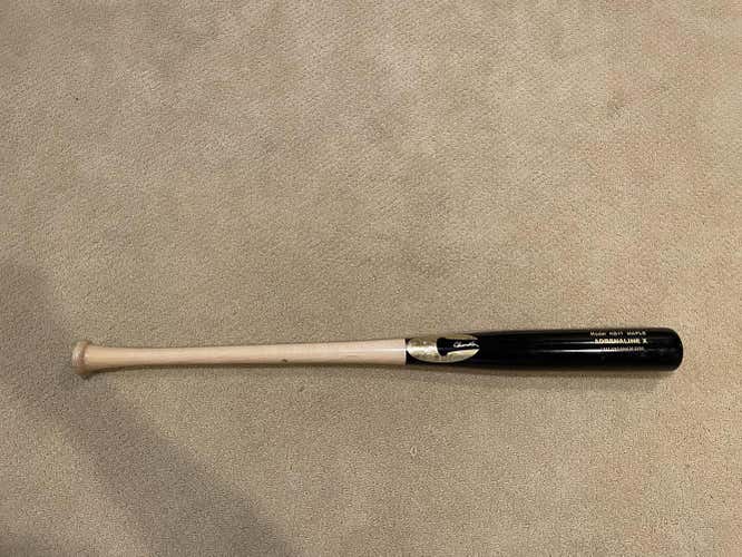 Chandler 33 Inch Wood Bat