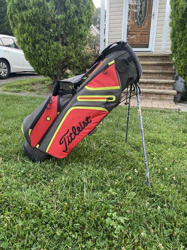 Titleist Golf Bag