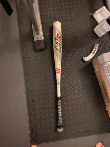 slightly used Marucci CAT 8 Bat 31” (-3)