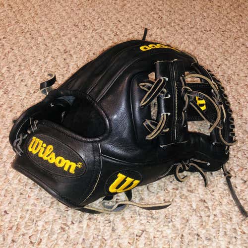 Black Used Infield A2000 11.5" Baseball Glove