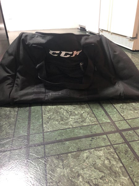 New CCM Coach’s/Duffel/Referee Bag