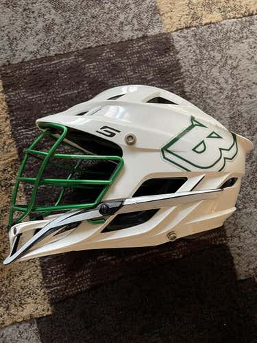 White Used Cascade S Helmet