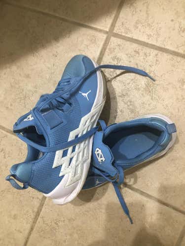 UNC Jordan Team Issued Lacrosse Shoes