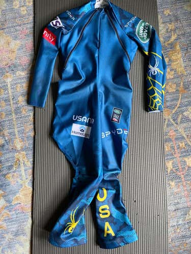 NEW Women's Medium Spyder USST suit