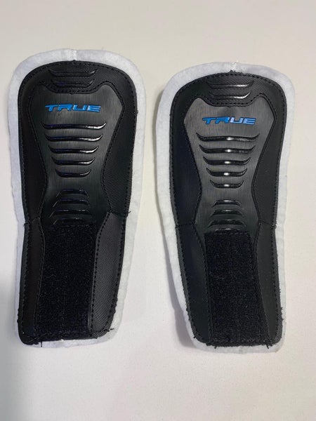 TRUE Standard Felt Replacement Skate Tongue, pair