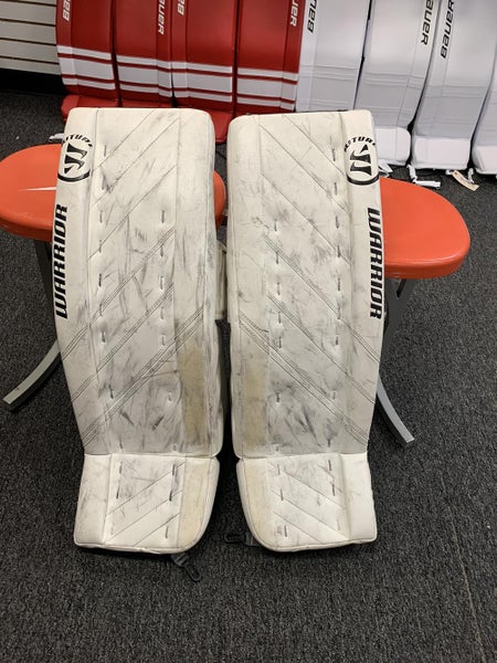 White Intermediate 32" Warrior Ritual G4 Goalie Leg Pads