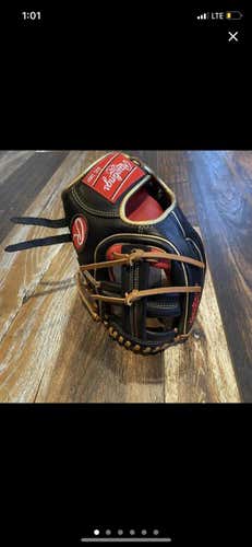 Black High School/College Infield 11.25" Heart of the Hide Baseball Glove