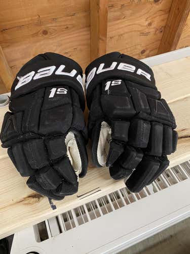 Pro Stock Boston Bruins 14” Bauer 1S Gloves (Trent Frederic)