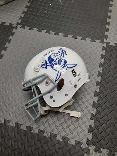 Used Small Schutt Youth Recruit hybrid Helmet