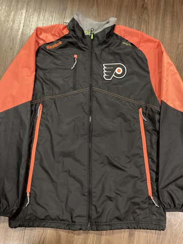 Team Issued New Philadelphia Flyers Full ZIP Jacket.  Medium