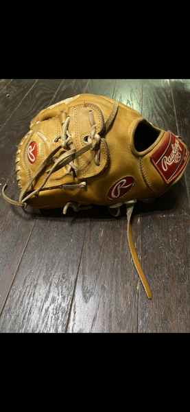 Used Rawlings heart of the hide- left handed 12”