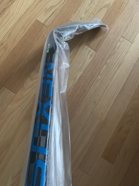 Nexus Geo NEW Er Spine Technology Rare 70 Flex P28 Hockey Stick