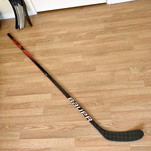 Pro Stock Bauer 2NPROXL (Painted as Nexus Geo) 87 Flex P28M
