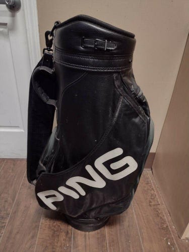 Ping Staff Golf Cart Bag Black/White 6 Divider