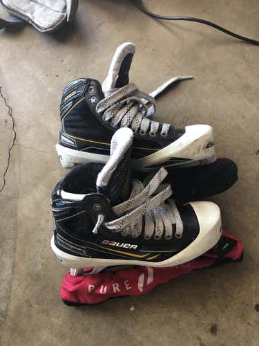 Used Bauer Regular Width  Size 6.5 Total One NXG Hockey Goalie Skates