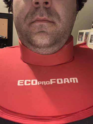 ECOPro Foam Goalie Neck Guard Large 16”-20” Neck