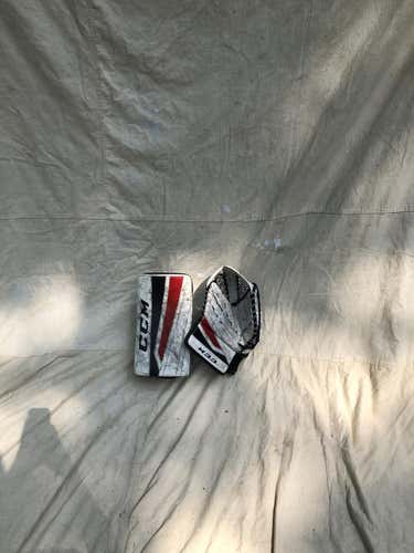 White Junior Used CCM Regular Extreme Flex II 760