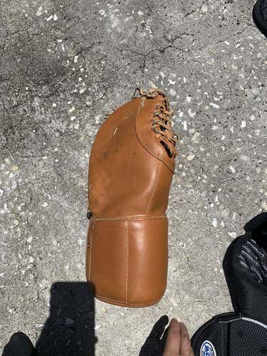 Vintage hockey goalie glove