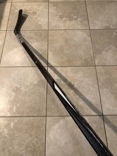 MyBauer Pro Custom Right Handed 77 Flex Kane Pro Stock Curve