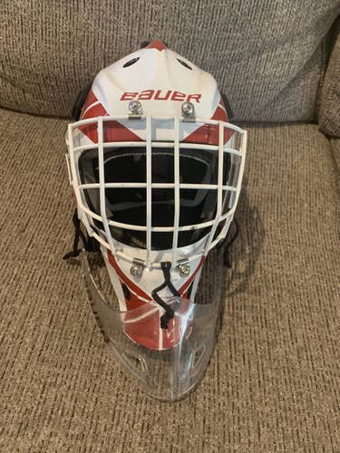 White Junior Bauer  Profile 940 Goalie Mask