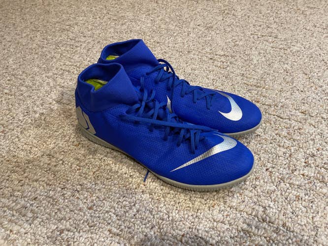 Nike mercurial Superfly indoor soccer shoes