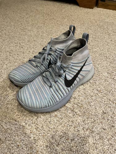 Nike Flyknit trainers
