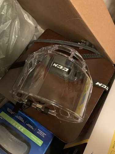 Senior Medium CCM Full Cage FV1