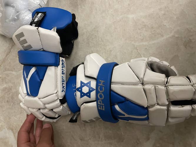 Team israel gloves. Like new