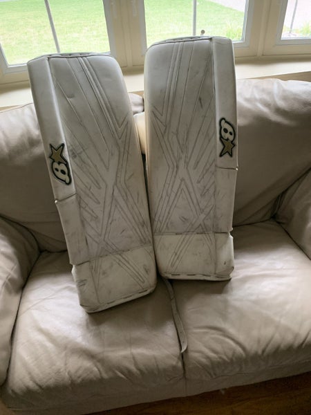 White Intermediate 30 + 1 Brian's Subzero 7.0 Goalie Leg Pads