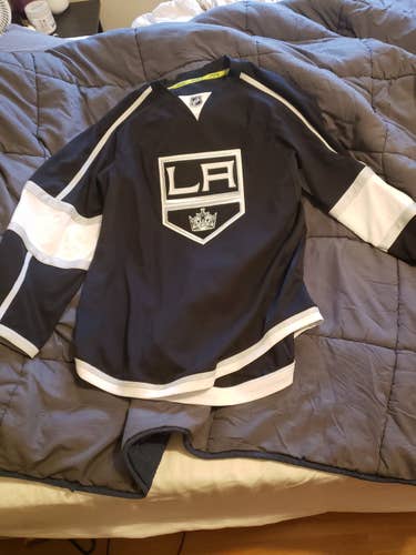 LA Kings Reebok Edge 2.0 Jersey 50 (Medium)