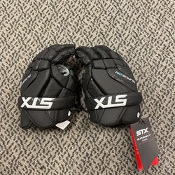 Black New Player's STX Medium Surgeon 400  Lacrosse Gloves